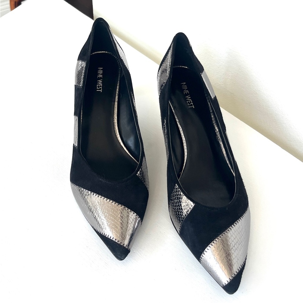Nine West Black & Silver Snakeskin Pointed Toe Pumps – Size 12